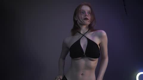        im expecting 350 thumbs up on my altar   online show from 02/05/26, 10:14