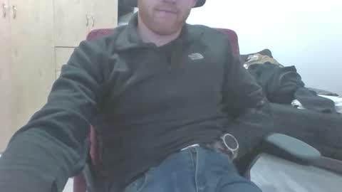 Snapshot of ginger_xxx chatting on 01/15/26, 06:44 mike online show from 01/15/26, 06:44