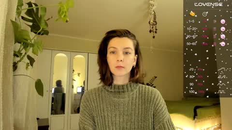 Snapshot of gingerbread__house chatting on 12/29/24, 07:53 Vasilisa online show from 12/29/24, 07:53