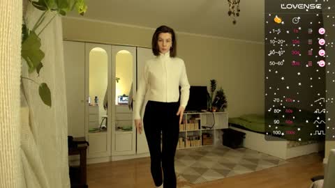 Snapshot of gingerbread__house chatting on 01/14/25, 04:18 Vasilisa online show from 01/14/25, 04:18