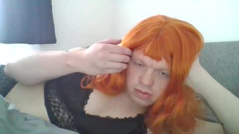 Snapshot of gingerjezabel chatting on 03/16/26, 02:10 gingerjezabel online show from 03/16/26, 02:10