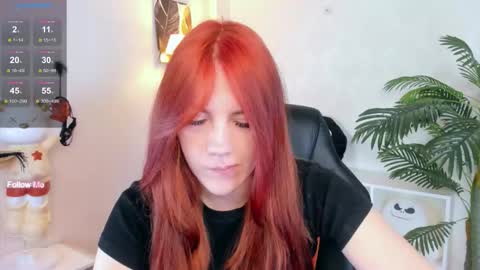 gingerr_pie online show from 12/01/25, 04:39