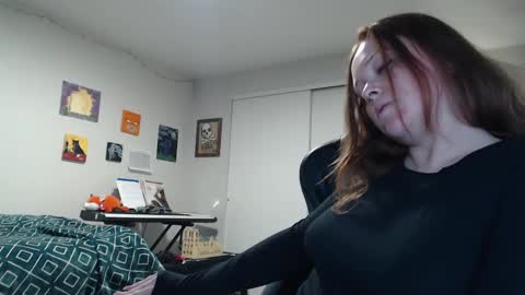 Snapshot of gingervial chatting on 09/23/25, 12:46 gingervial online show from 09/23/25, 12:46