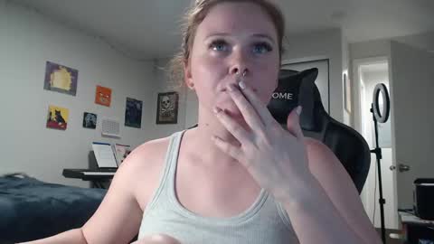 Snapshot of gingervial chatting on 10/09/25, 03:26 gingervial online show from 10/09/25, 03:26