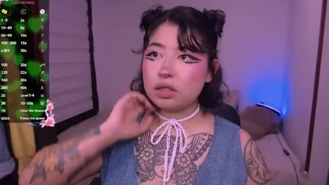 ginmeowuwu online show from 04/18/26, 07:58