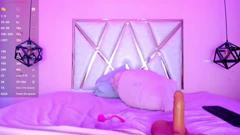 Snapshot of ginnapalmer chatting on 12/03/24, 04:17 Ginna Palmer online show from 12/03/24, 04:17