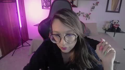ginny11_ online show from 03/17/26, 12:30