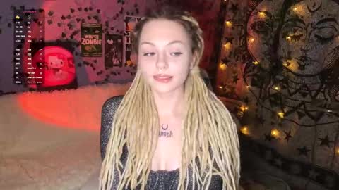 Ginny online show from 09/08/25, 05:23