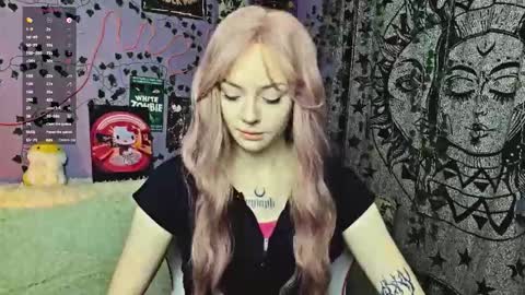 Ginny online show from 09/28/25, 03:17