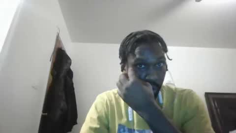 gino_crazy87 online show from 01/21/25, 04:10