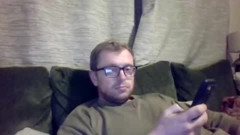 Snapshot of ginwood chatting on 01/23/25, 06:35 ginwood online show from 01/23/25, 06:35