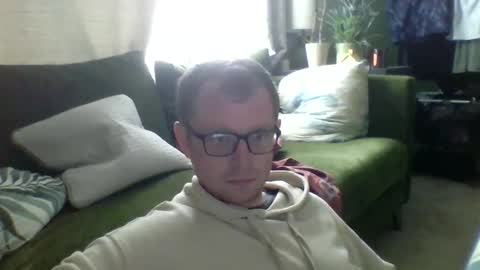 Snapshot of ginwood chatting on 02/15/25, 10:00 ginwood online show from 02/15/25, 10:00