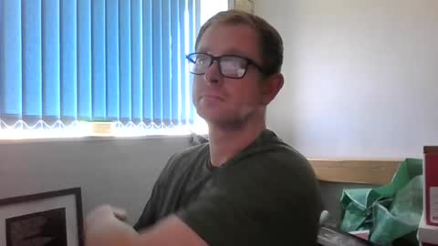 Snapshot of ginwood chatting on 07/02/26, 01:06 ginwood online show from 07/02/26, 01:06