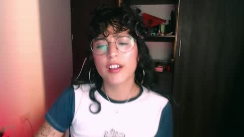 giny_bean online show from 06/04/26, 05:57