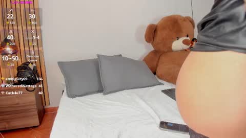 gio_gray online show from 07/04/26, 08:31