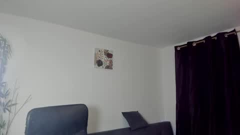 Snapshot of gio_russo chatting on 12/02/24, 05:15 GioRusso online show from 12/02/24, 05:15