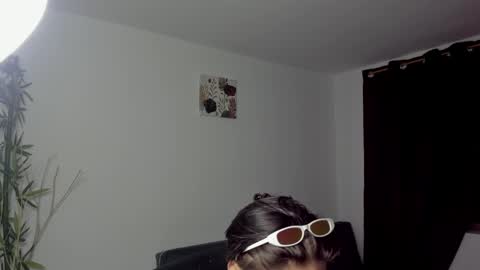 Snapshot of gio_russo chatting on 12/05/24, 03:59 GioRusso online show from 12/05/24, 03:59