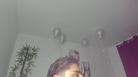 Snapshot of gio_russo chatting on 01/18/25, 02:25 GioRusso online show from 01/18/25, 02:25