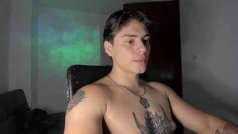 Snapshot of gio_russo chatting on 09/11/25, 12:00 GioRusso online show from 09/11/25, 12:00