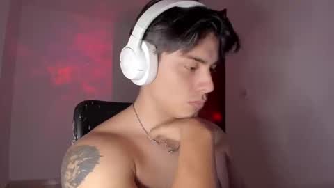 Snapshot of gio_russo chatting on 09/20/25, 10:55 GioRusso online show from 09/20/25, 10:55