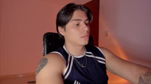 Snapshot of gio_russo chatting on 11/16/25, 10:26 GioRusso online show from 11/16/25, 10:26