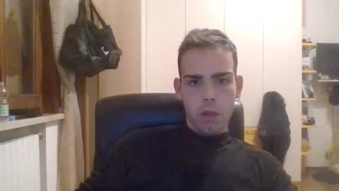 gionnylove online show from 12/04/25, 05:43