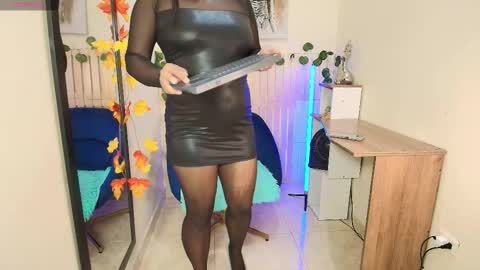 Georgina Martinez online show from 10/08/25, 07:44