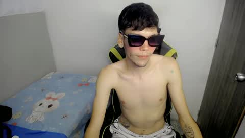 Snapshot of giorgio_gio_ chatting on 04/09/26, 04:12 GIORGIO online show from 04/09/26, 04:12