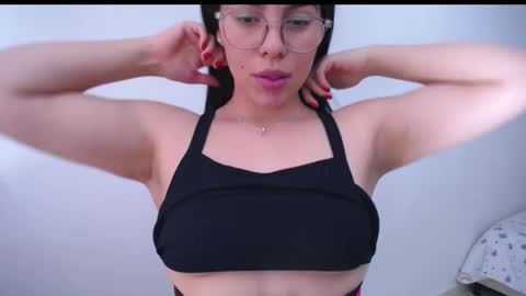 GIO RIVERA online show from 12/03/24, 03:44