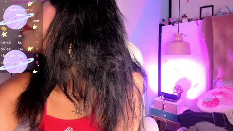 Snapshot of giovanna_oliveira chatting on 12/04/24, 05:27 Giovanna online show from 12/04/24, 05:27