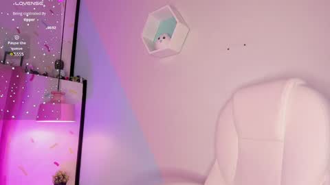 Snapshot of giovanna_oliveira chatting on 02/07/25, 09:58 Giovanna online show from 02/07/25, 09:58