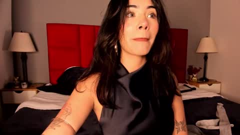 Snapshot of giovanna_oliveira chatting on 09/21/25, 01:51 Giovanna online show from 09/21/25, 01:51