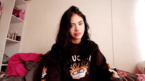 giovanna_oliveria online show from 01/31/26, 07:11