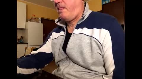 giovanni_1964 online show from 02/22/26, 06:35