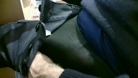 Snapshot of giovet chatting on 02/09/25, 02:18 giovet online show from 02/09/25, 02:18