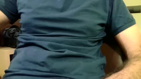 Snapshot of giovet chatting on 09/25/25, 07:50 giovet online show from 09/25/25, 07:50