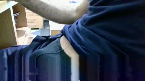 Snapshot of giovet chatting on 09/29/25, 08:02 giovet online show from 09/29/25, 08:02