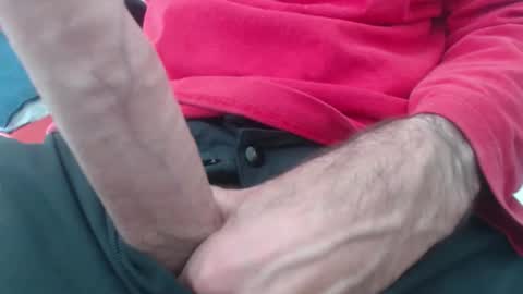 Snapshot of giovet chatting on 10/02/25, 10:44 giovet online show from 10/02/25, 10:44