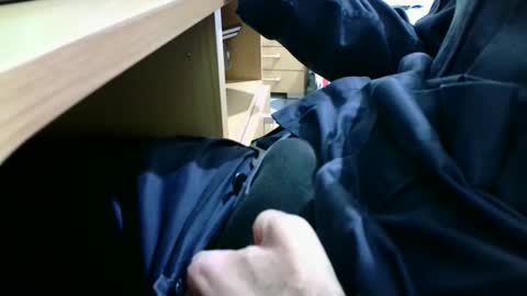 Snapshot of giovet chatting on 10/20/25, 05:02 giovet online show from 10/20/25, 05:02