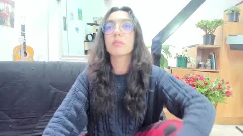 girasol1921 online show from 12/02/24, 06:54