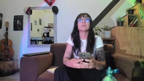 girasol1921 online show from 12/30/24, 12:00