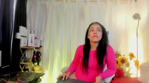 Girasol Walton online show from 05/03/26, 02:23