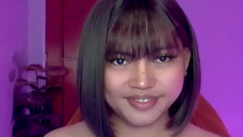 YOUR GIRL AXIE online show from 12/20/25, 11:50