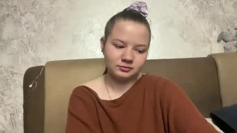 girl_cute07 online show from 05/19/26, 06:58