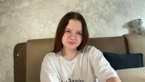 girl_cute07 online show from 05/21/26, 04:14