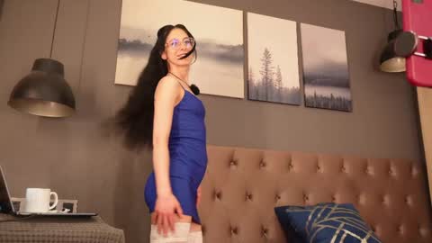 Nikki online show from 05/30/26, 02:47