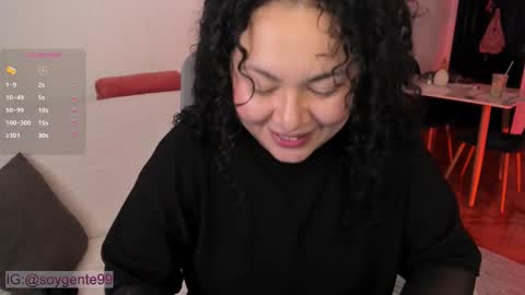 girl_inline online show from 10/09/25, 11:47