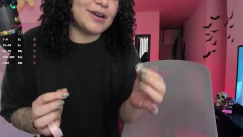 girl_inline online show from 10/15/25, 02:55