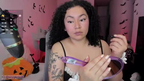 girl_inline online show from 11/01/25, 12:01