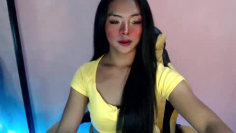 queen ronna online show from 01/11/25, 09:36